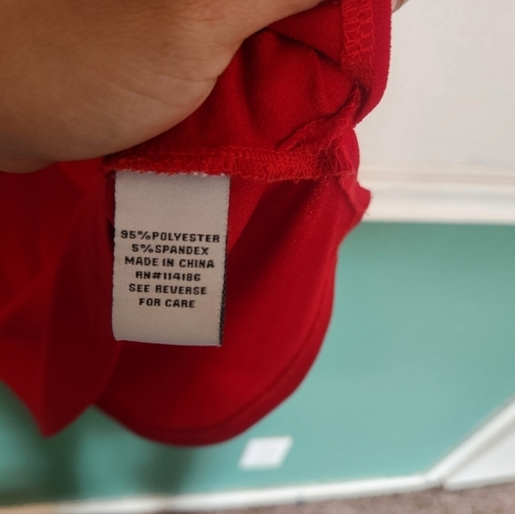 RED women's blouse Size Small - Picture 4 of 5